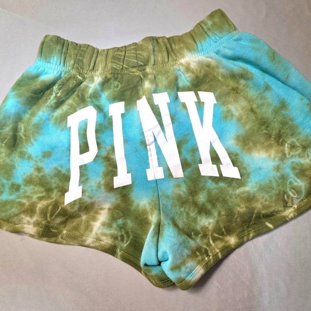 PINK/VICTORIA SECRET women's, x-small tye-dye shorts Y2K Vintage CUTIE Shorties